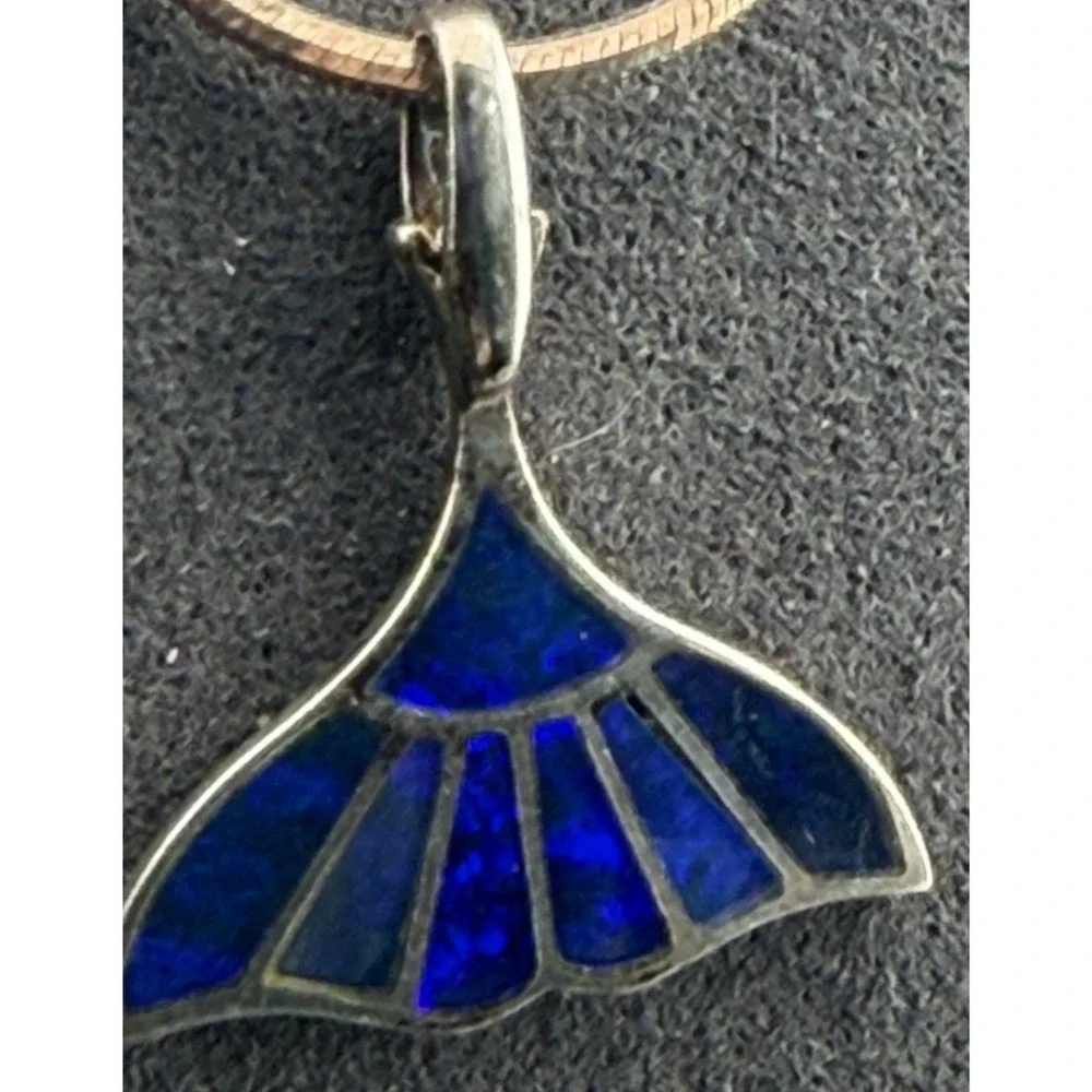 Vintage Whale Tail Charm Pendant Necklace Iridescent Opalescent Shimmer 925 16